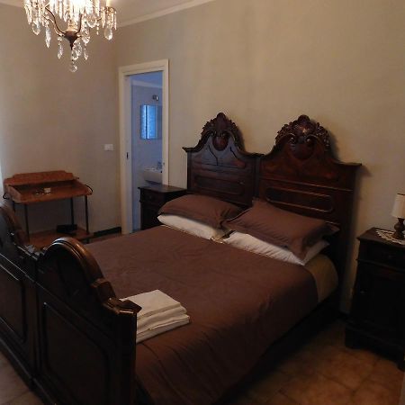 Il Duca Bianco Hotel Calosso ภายนอก รูปภาพ