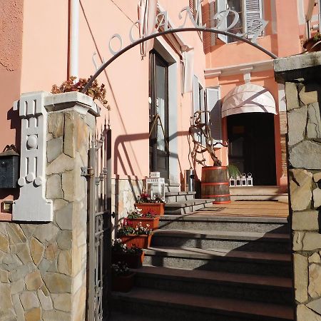 Il Duca Bianco Hotel Calosso ภายนอก รูปภาพ