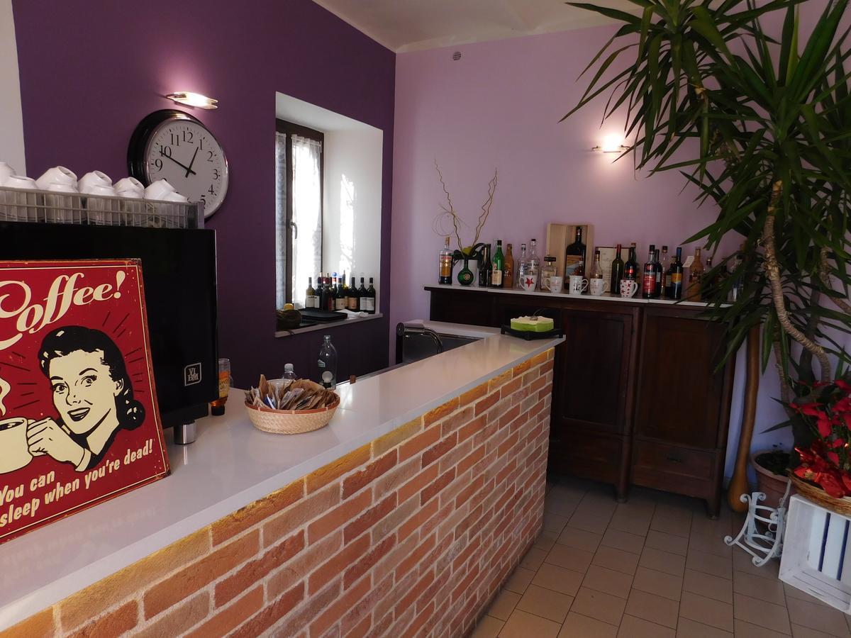 Il Duca Bianco Hotel Calosso ภายนอก รูปภาพ