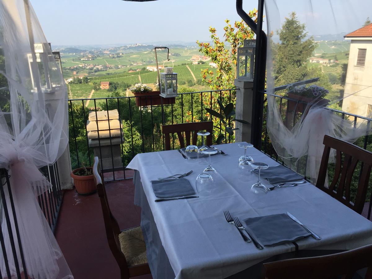 Il Duca Bianco Hotel Calosso ภายนอก รูปภาพ